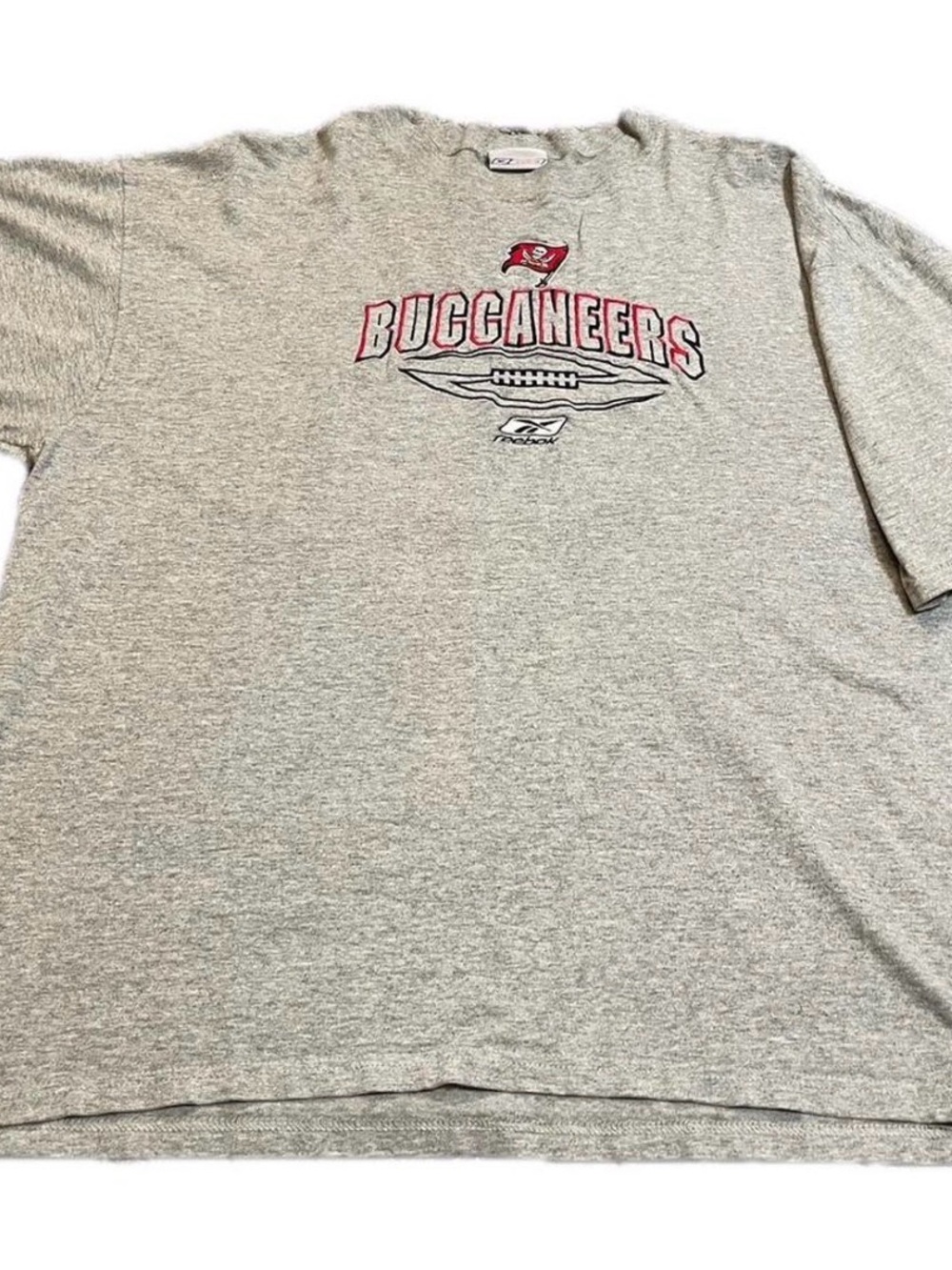 Men’s Vintage Reebok NFL Gray Tampa Bay Buccaneers Embroidered Shirt Size 2XL